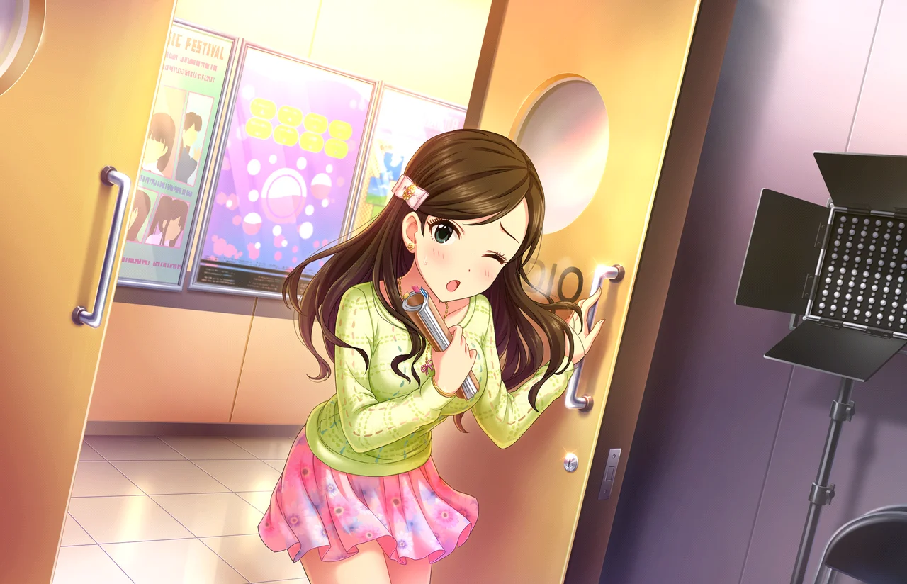 【フェミニンチアー】