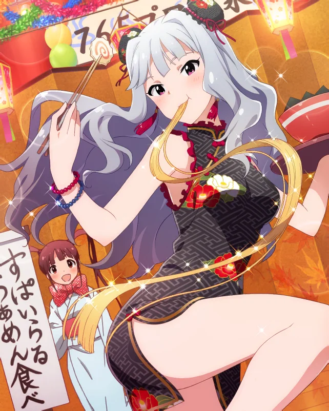 【水面に浮かぶ月】