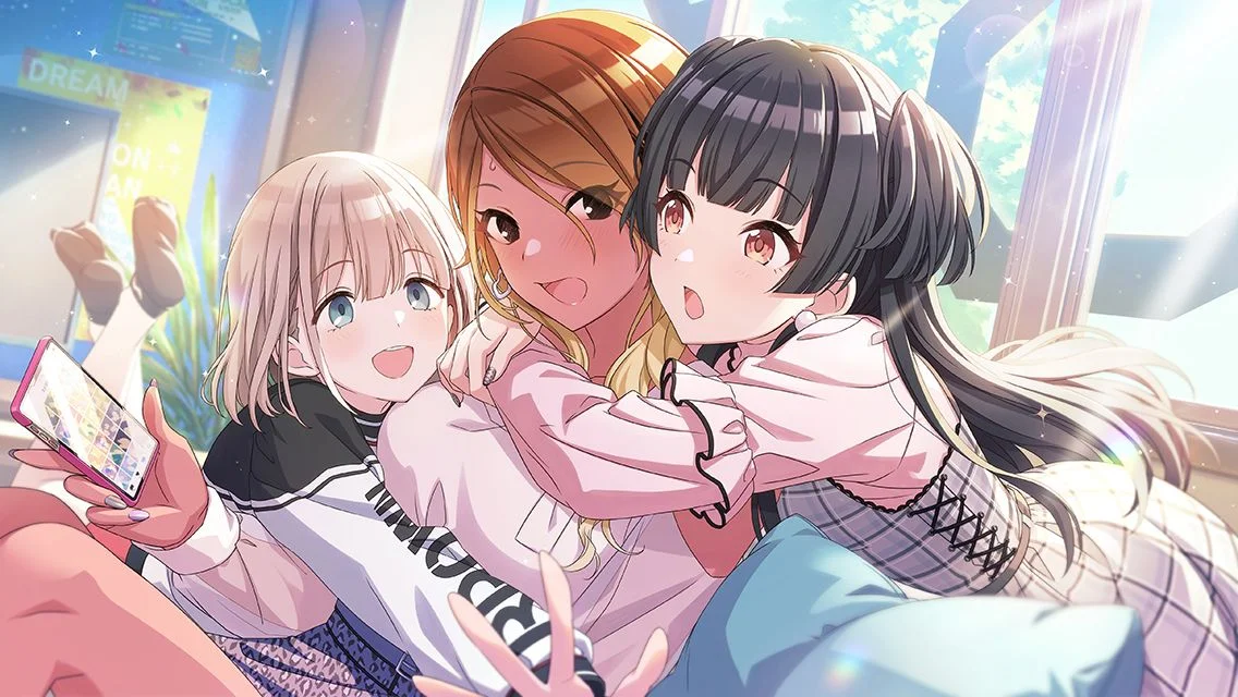 【＠ストーリィズ】